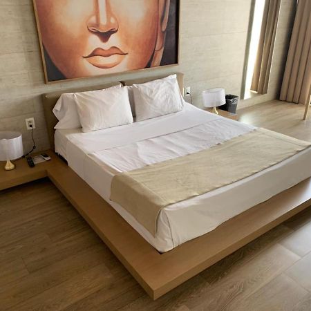 غوادالاجارا Motel Okura Villas Y Suites المظهر الخارجي الصورة
