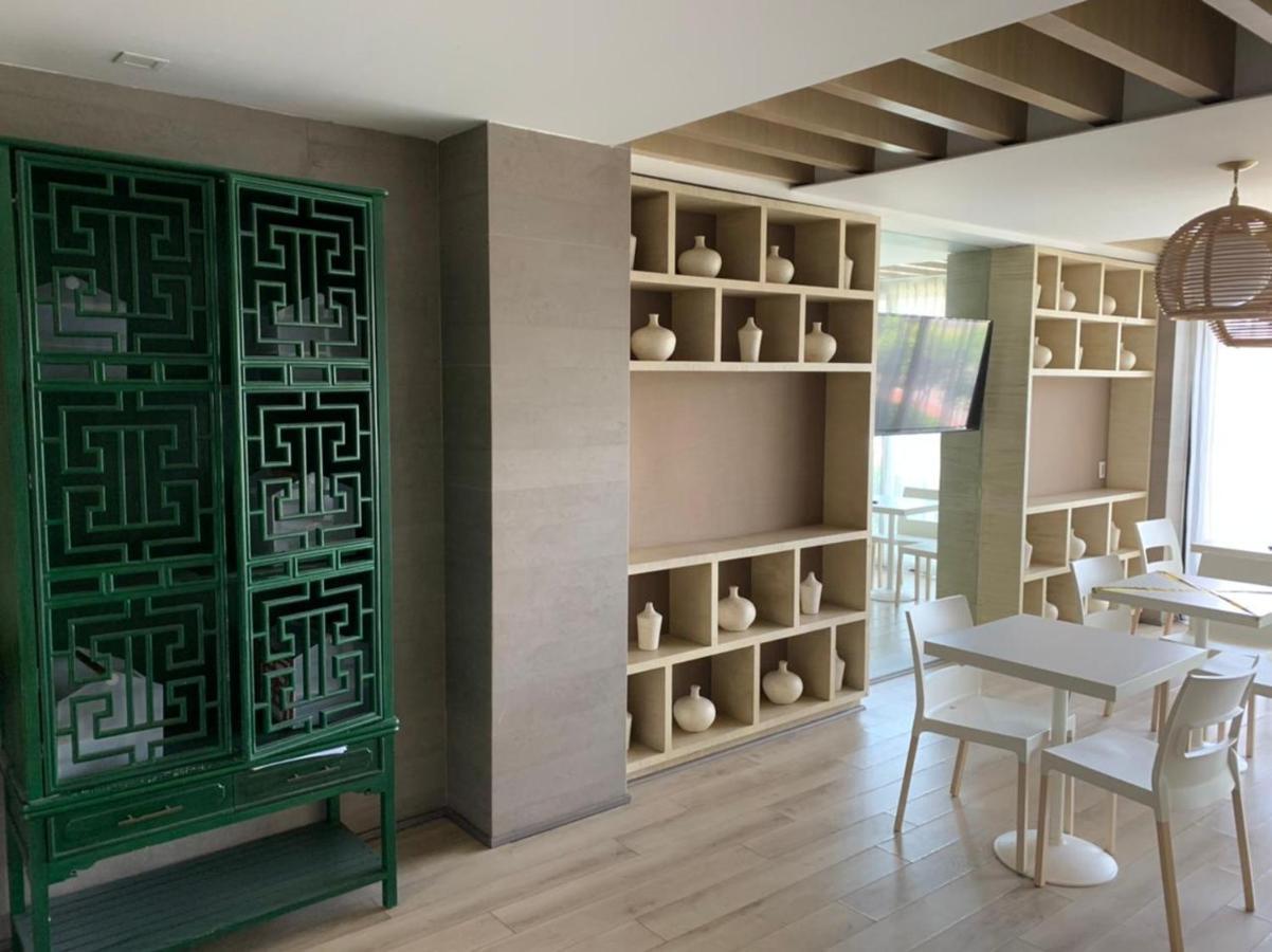 غوادالاجارا Motel Okura Villas Y Suites المظهر الخارجي الصورة
