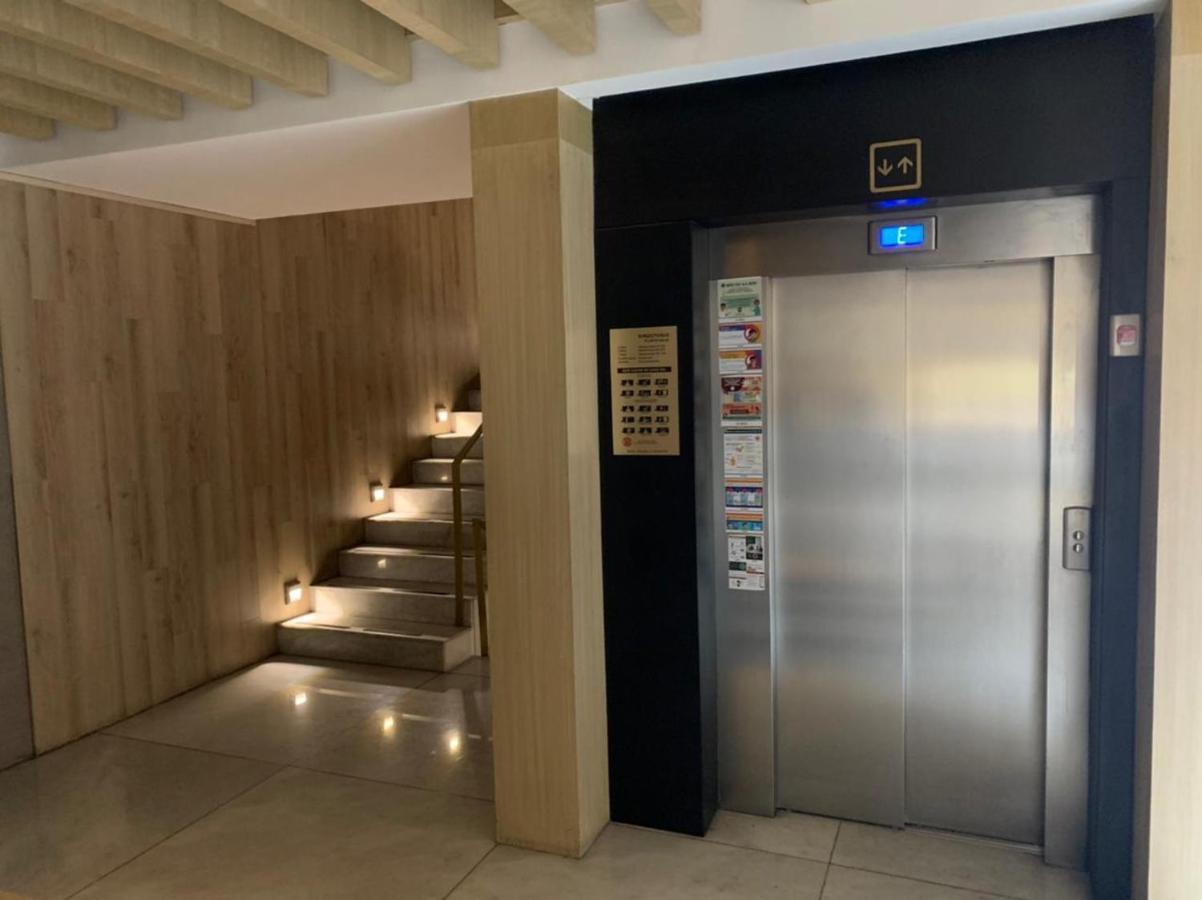غوادالاجارا Motel Okura Villas Y Suites المظهر الخارجي الصورة