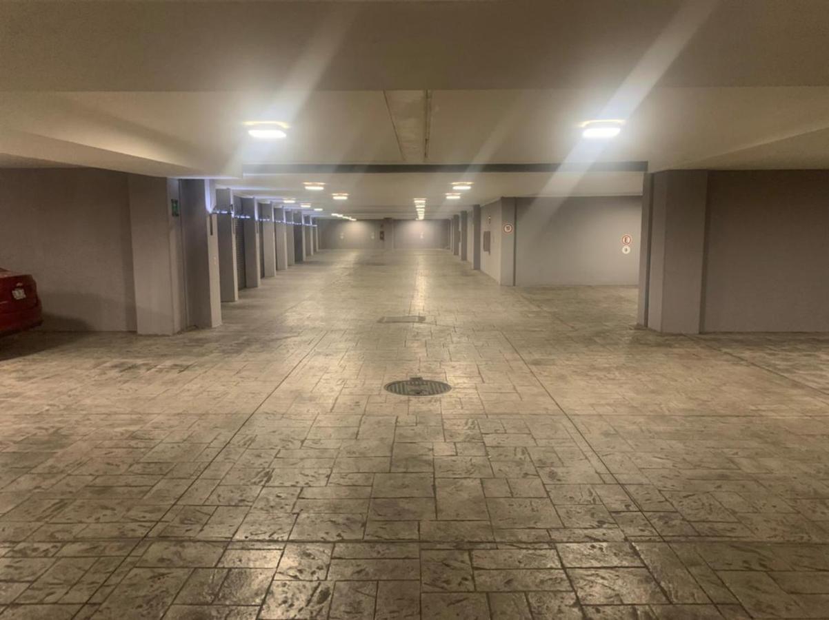 غوادالاجارا Motel Okura Villas Y Suites المظهر الخارجي الصورة