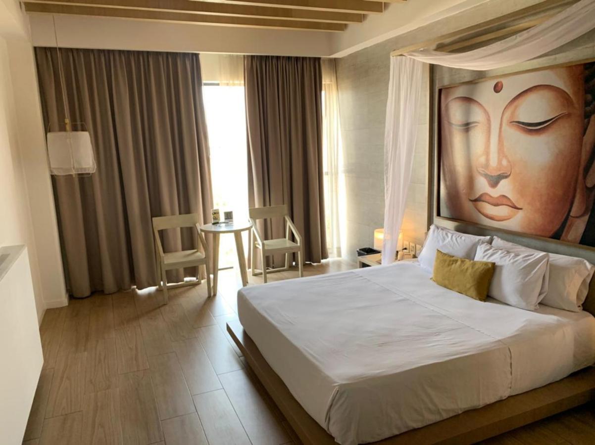 غوادالاجارا Motel Okura Villas Y Suites المظهر الخارجي الصورة