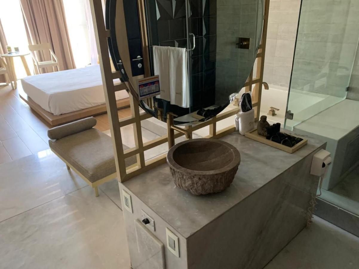 غوادالاجارا Motel Okura Villas Y Suites المظهر الخارجي الصورة